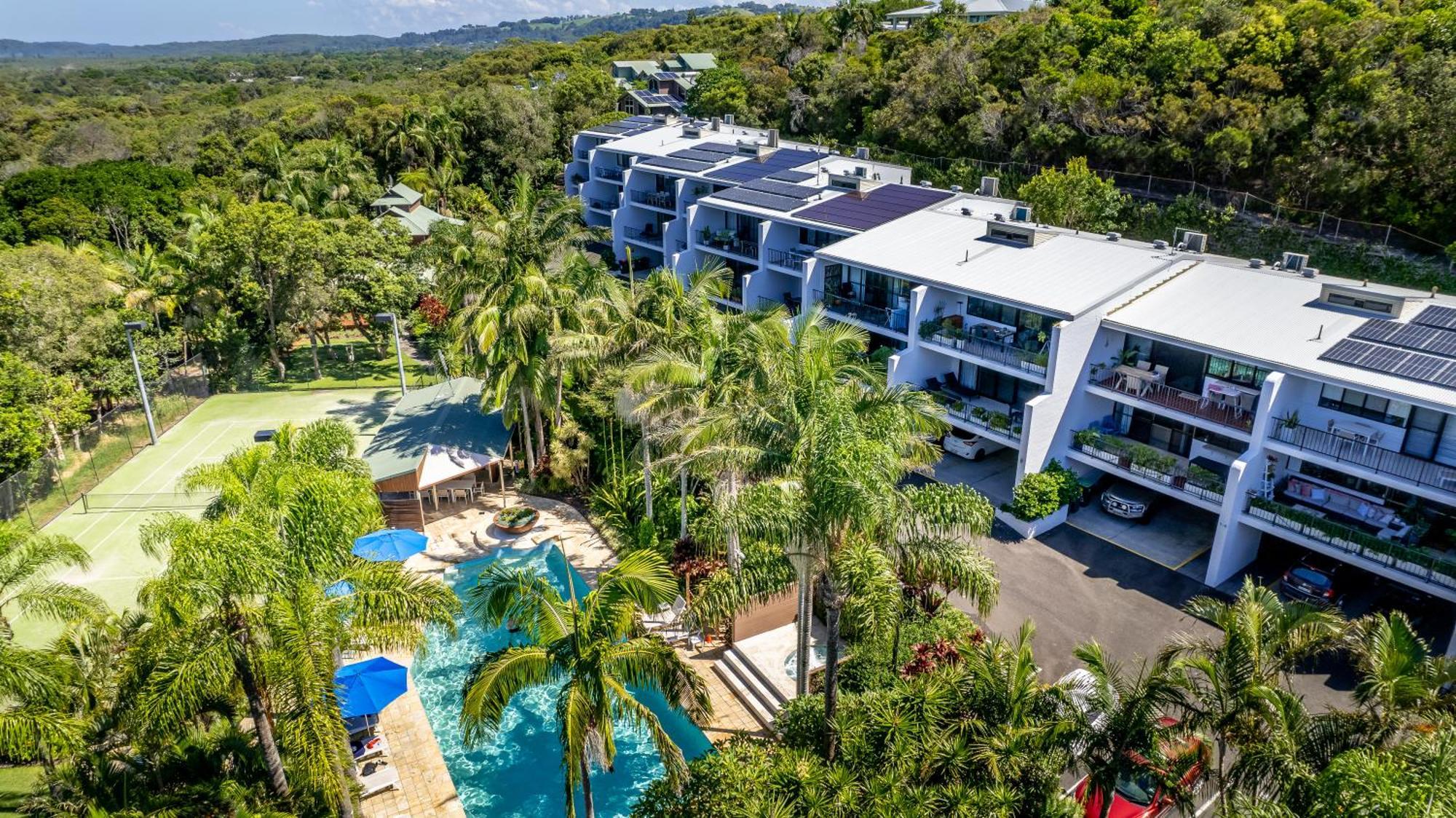 The Oasis Apartments And Treetop Houses Byron Bay Exterior foto